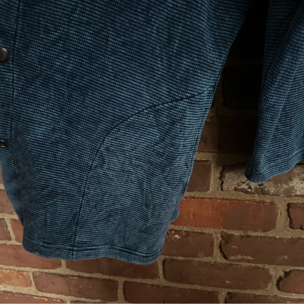 Michael Leu | Waffle Textured Button Front Art Sw… - image 3